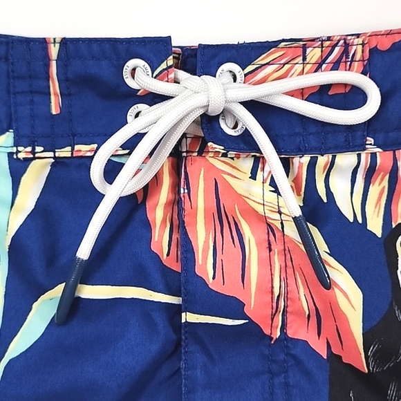American Outfitters Men's Swim Shorts Toucan Tropical Print Blue Coral Size XL - Picture 7 of 16